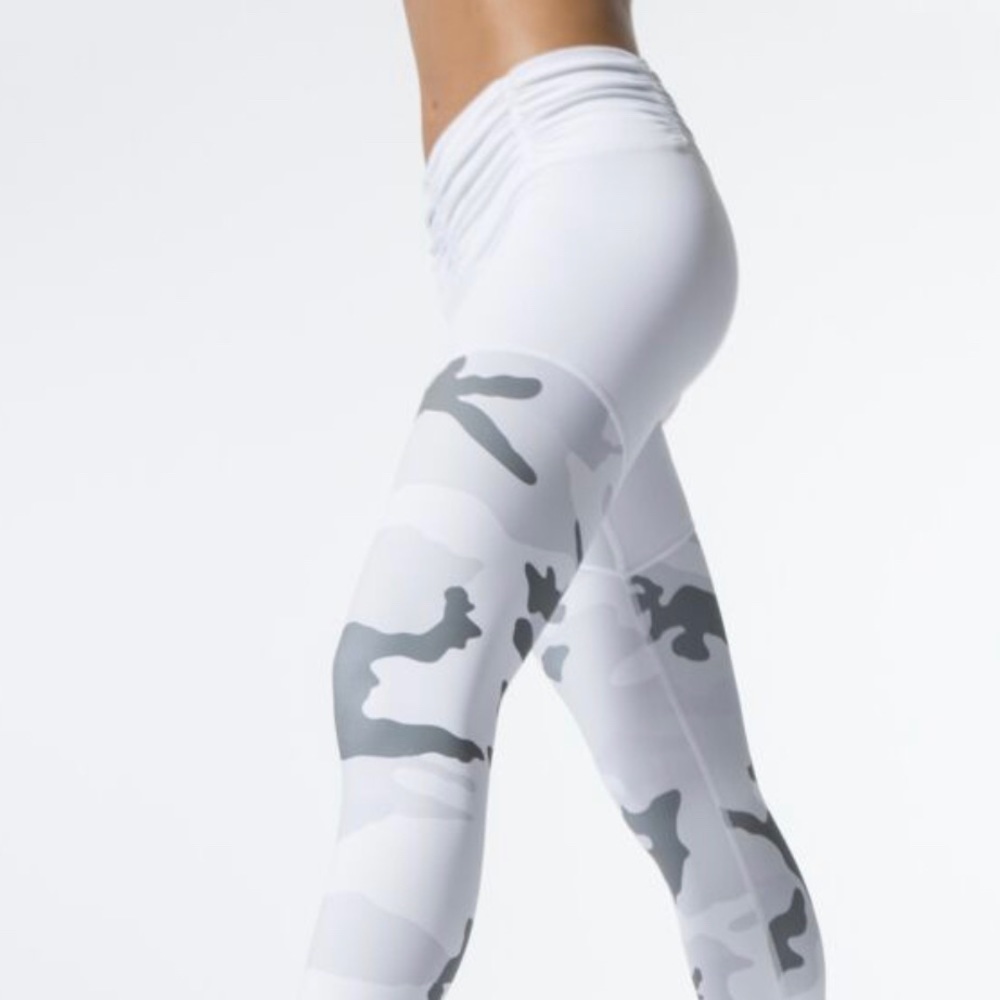 Carbon38 Hero Legging